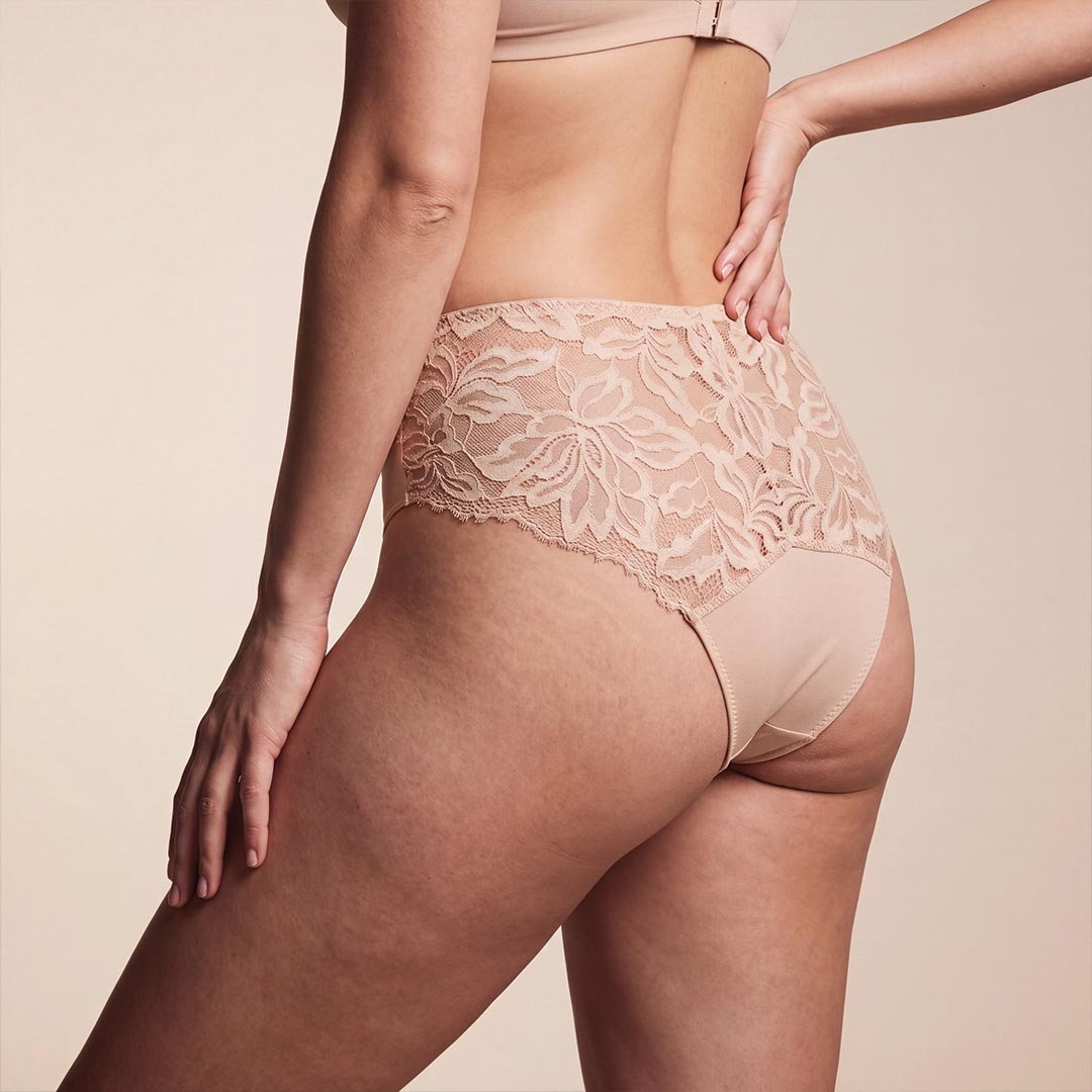Culotte absorbante en dentelle élégante